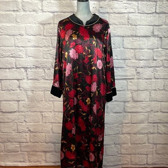 Vintage Halston geisha inspired dressing gown/robe - Picture 1 of 9